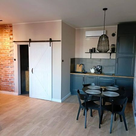 Апартаменты Loft Szewska 6 - Old Town - Parking Free Торунь Экстерьер фото