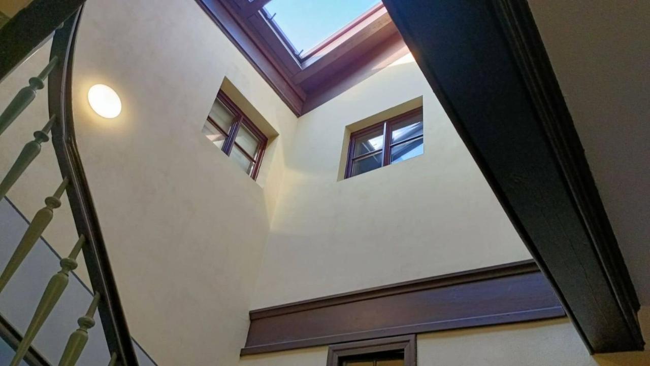 Апартаменты Loft Szewska 6 - Old Town - Parking Free Торунь Экстерьер фото