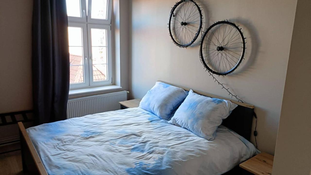 Апартаменты Loft Szewska 6 - Old Town - Parking Free Торунь Экстерьер фото