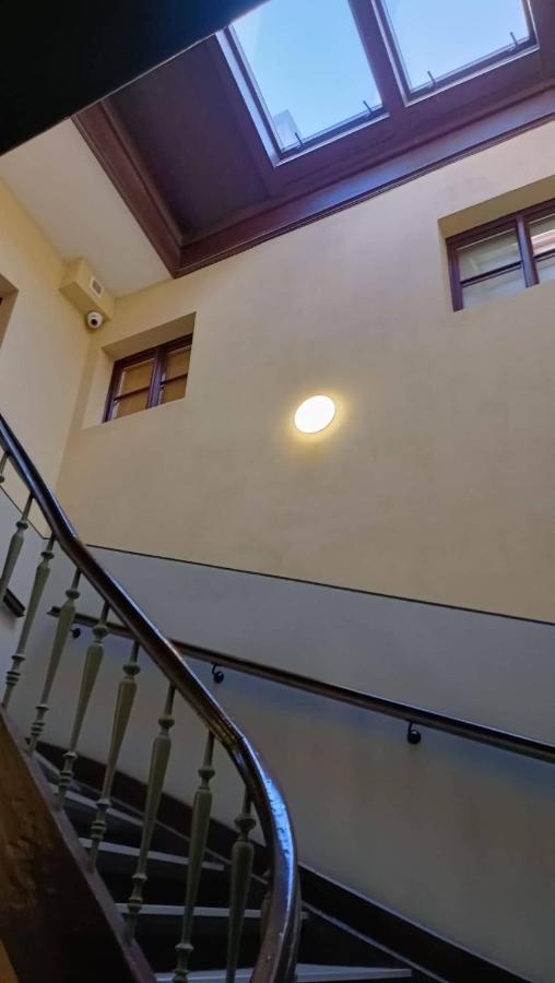 Апартаменты Loft Szewska 6 - Old Town - Parking Free Торунь Экстерьер фото