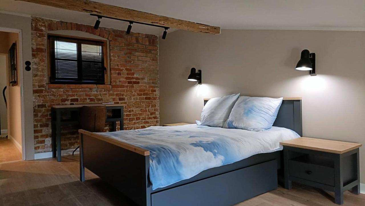 Апартаменты Loft Szewska 6 - Old Town - Parking Free Торунь Экстерьер фото
